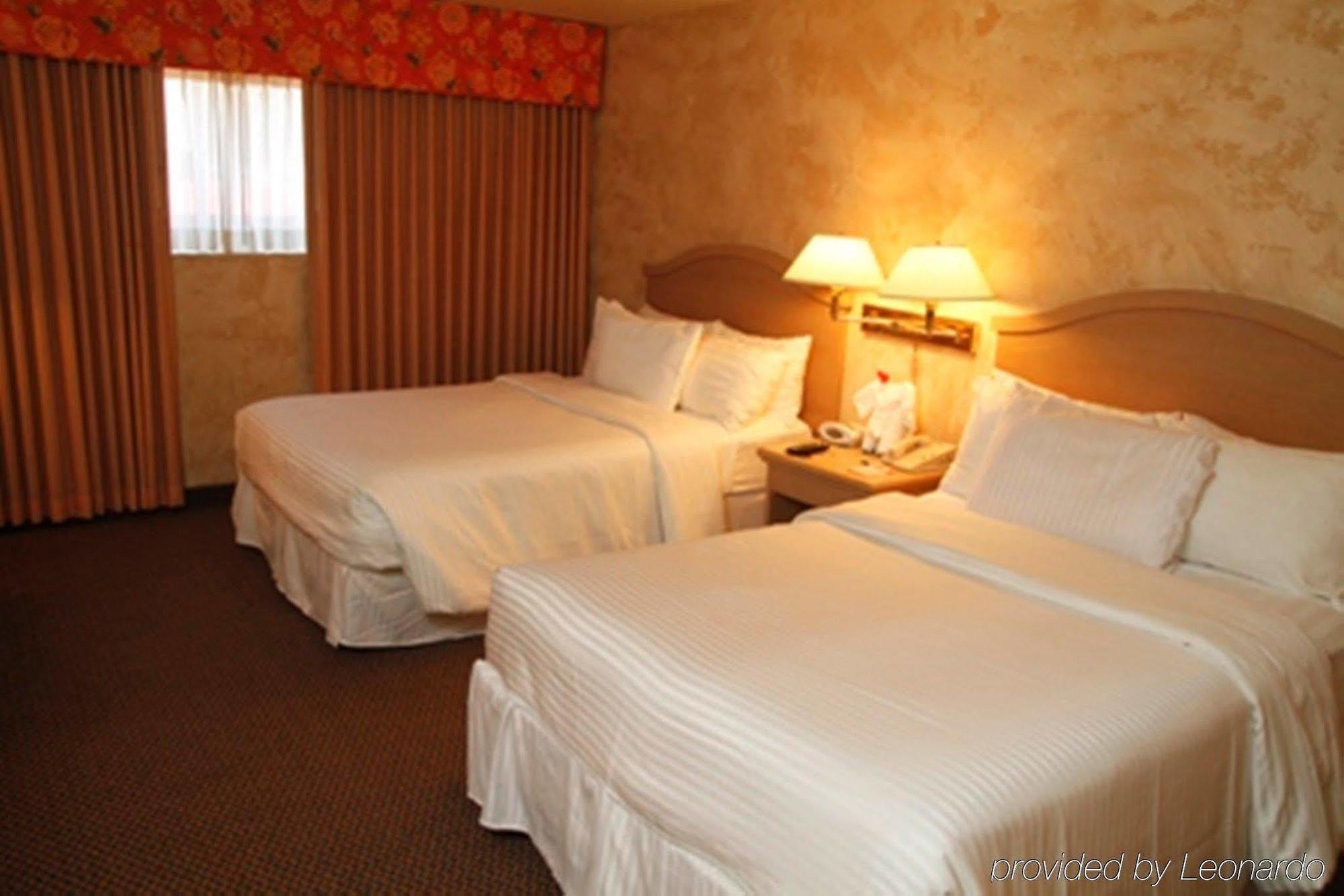 Ramada By Wyndham Viscount Suites Tucson East Exterior foto